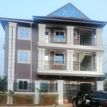 Terra Santa Lodgings 阿克拉 外观 照片